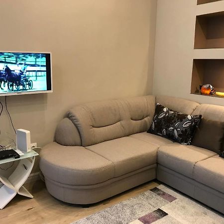 Gozsdu Glamour Apartment Budapeste Exterior foto