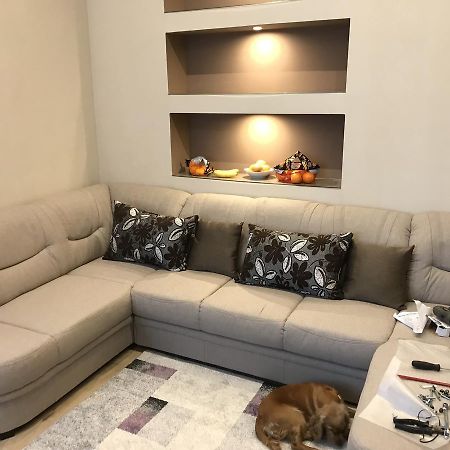 Gozsdu Glamour Apartment Budapeste Exterior foto